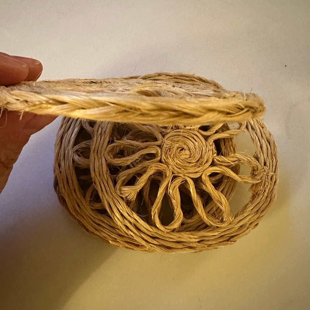 Aerin Raffia Coasters - Picture 4 of 5